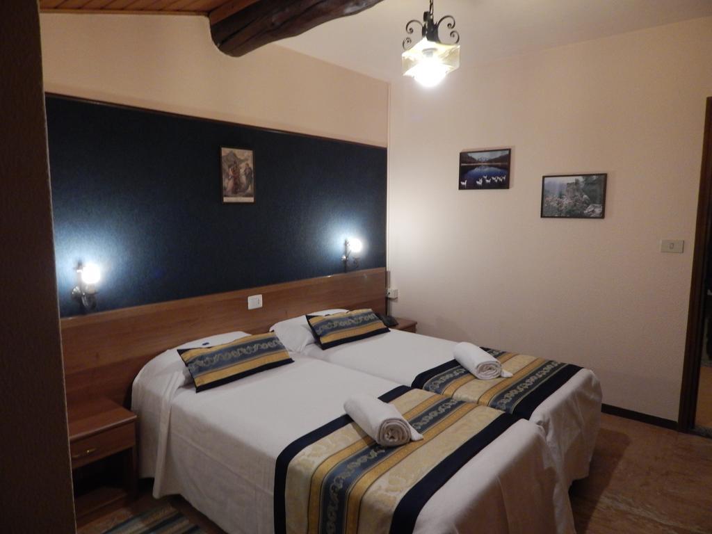 Albergo Altavilla Tirano Zewnętrze zdjęcie