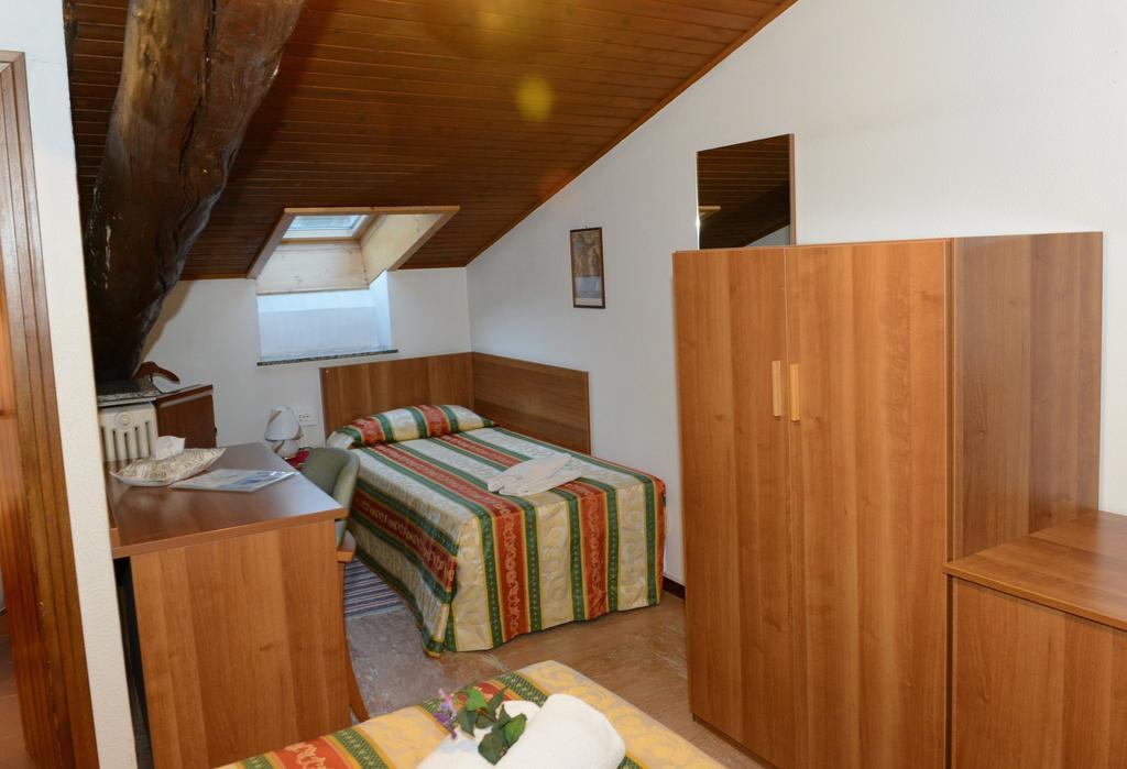 Albergo Altavilla Tirano Zewnętrze zdjęcie